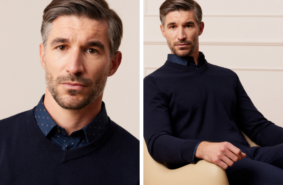 Mężczyzna w granatowym swetrze Bytom w serek.