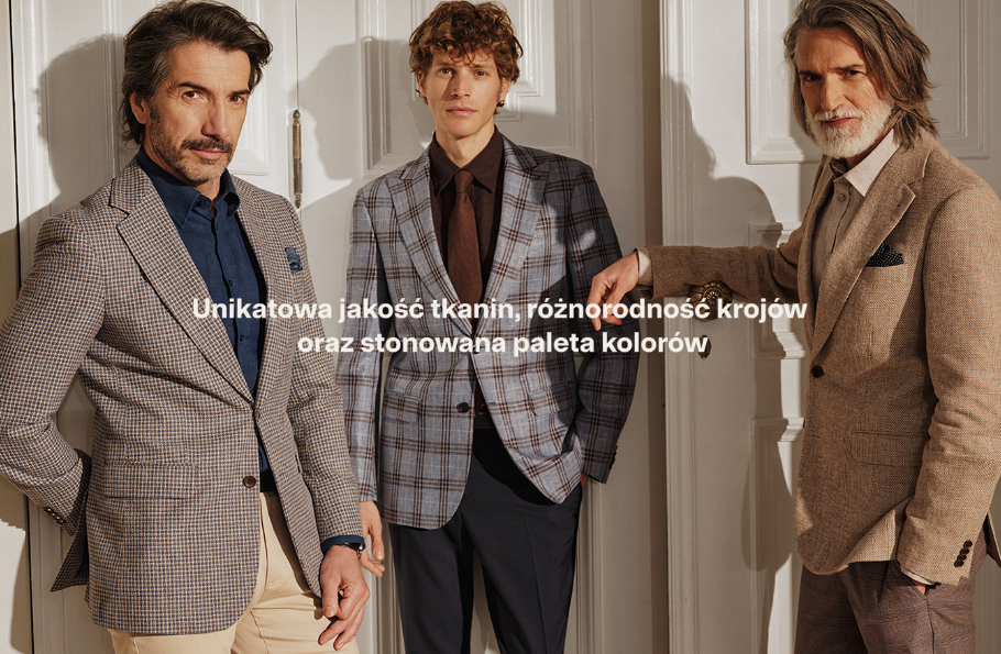 Zdjęcie z kampanii wiosna-lato 2026 BYTOM | Marcin Dorociński, trzech mężczyzn w marynarkach Bytom.