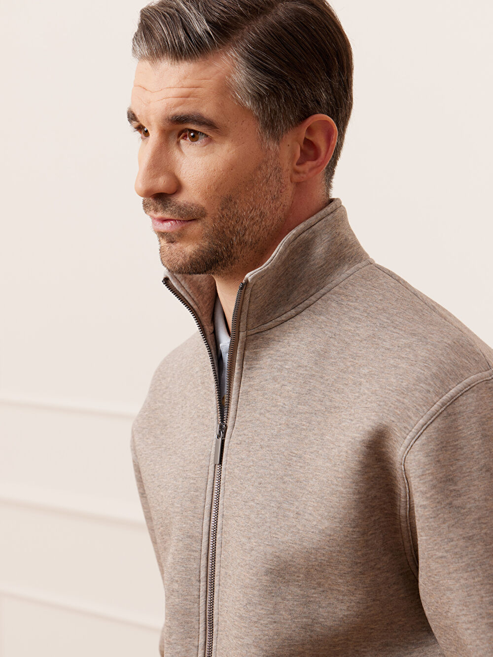 BEŻOWA BLUZA WINASTION - 5