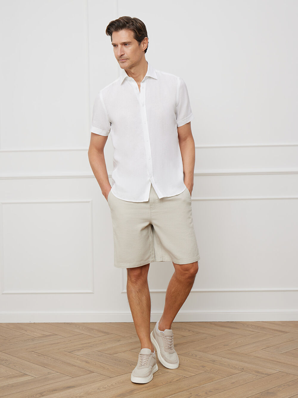 BEŻOWE SZORTY BRUKET - 4