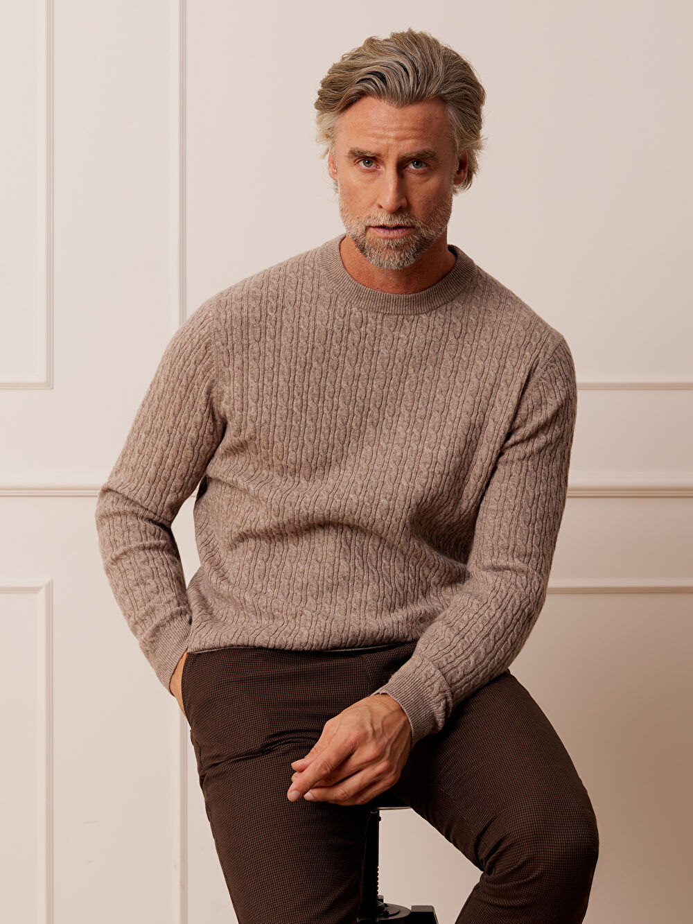 BEŻOWY SWETER JULIMES - 5