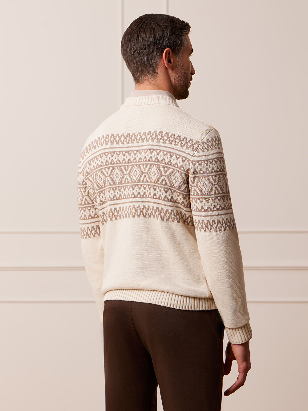 BEŻOWY SWETER GIENMORE - 5