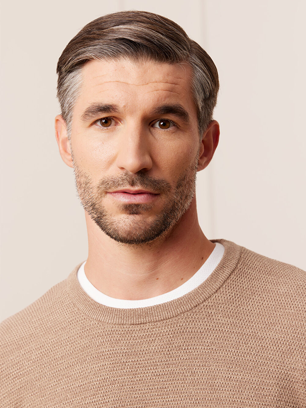 BEŻOWY SWETER VOLENTE - 4