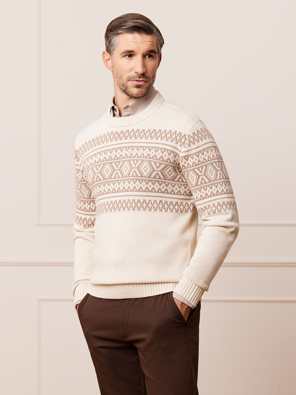 BEŻOWY SWETER GIENMORE