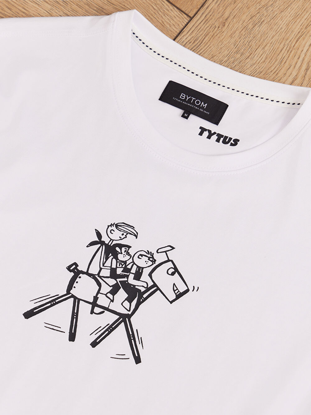 T-SHIRT BIAŁY TYTUS, ROMEK I A'TOMEK - 3