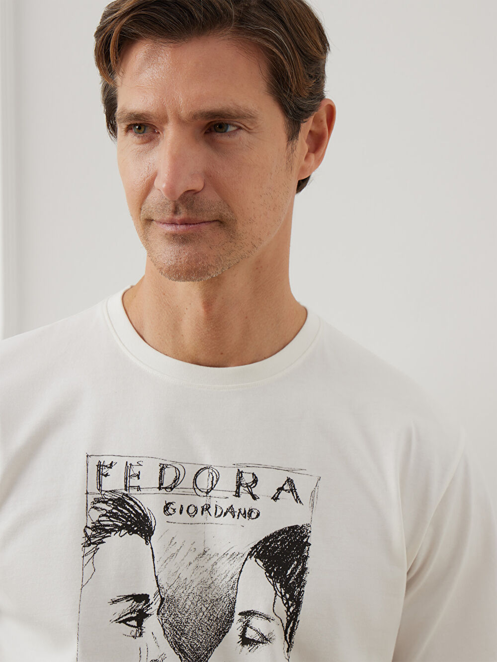 BIAŁY T-SHIRT OLBIŃSKI - 4