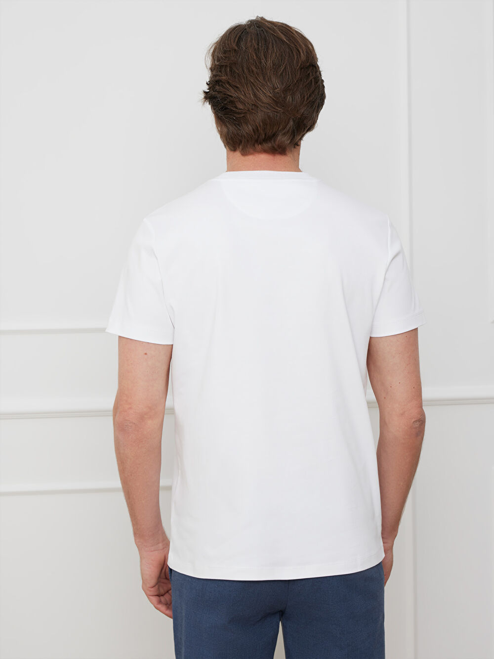 BIAŁY T-SHIRT PONATROM - 3