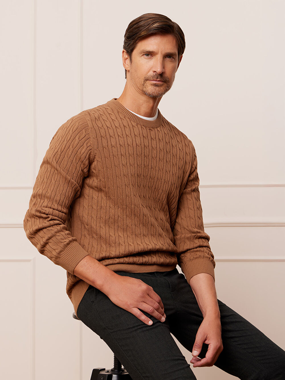 BRĄZOWY SWETER BRATOFT - 7
