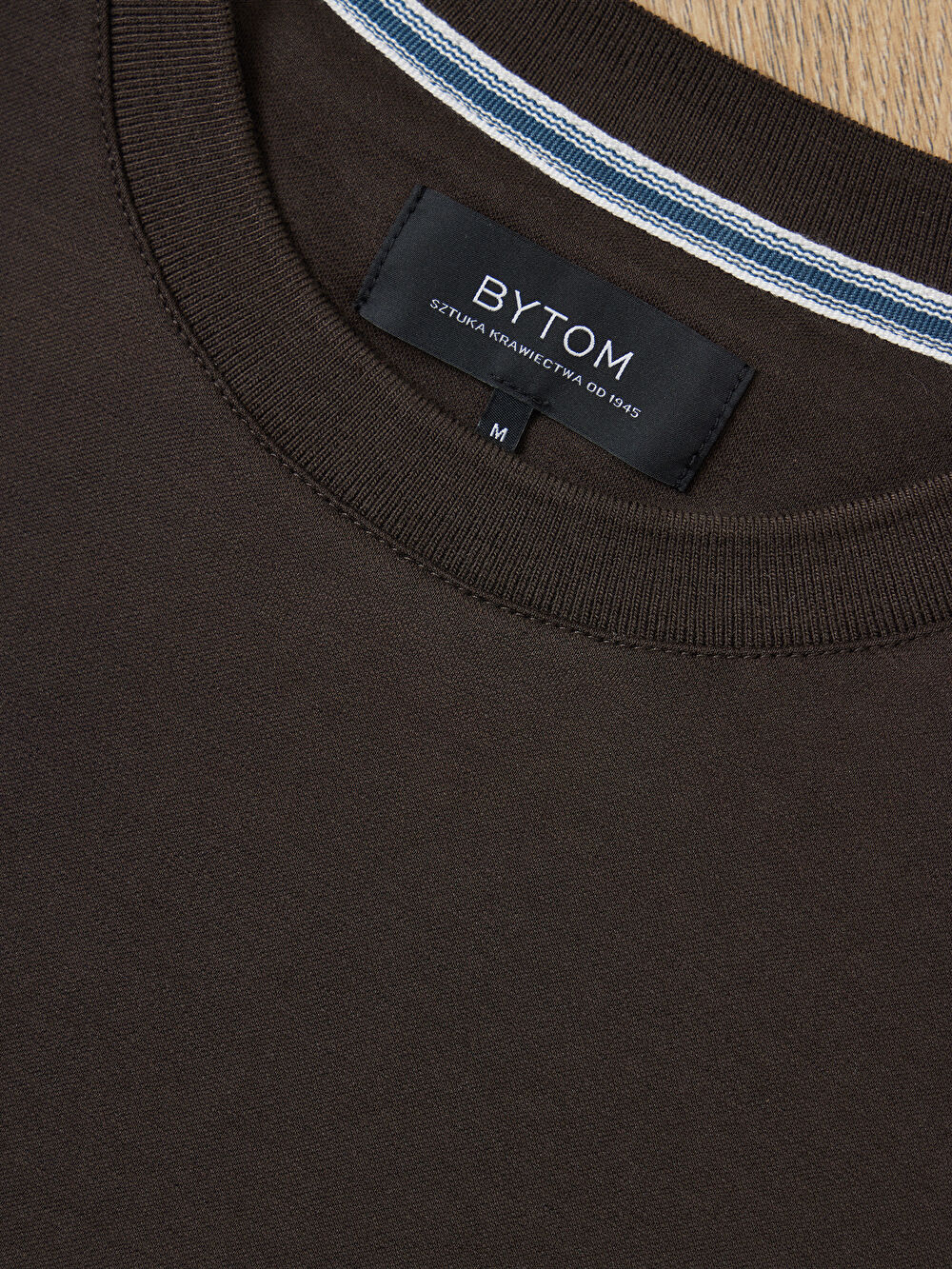 BRĄZOWY T-SHIRT WALSEY - 6