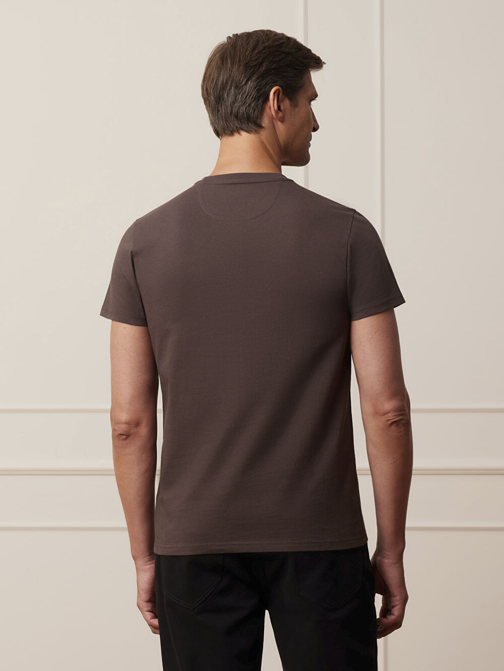 BRĄZOWY T-SHIRT LUCTON - 6