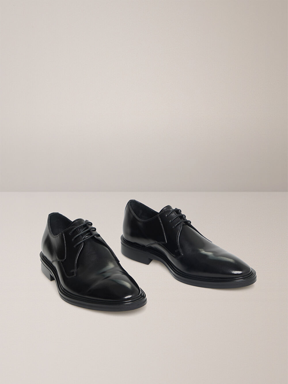 CZARNE BUTY ICKELSHAM - 3