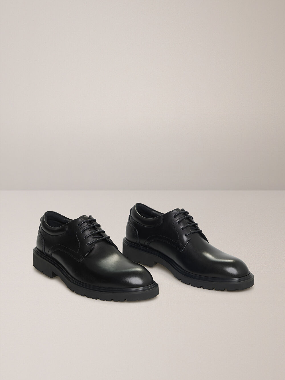 CZARNE BUTY FAIRLIGHT - 3