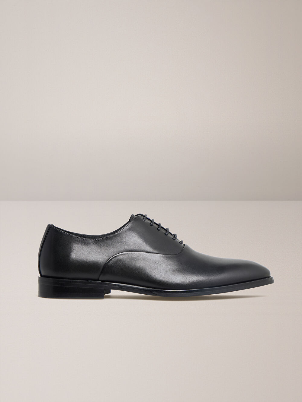 CZARNE BUTY PETERSON - 2