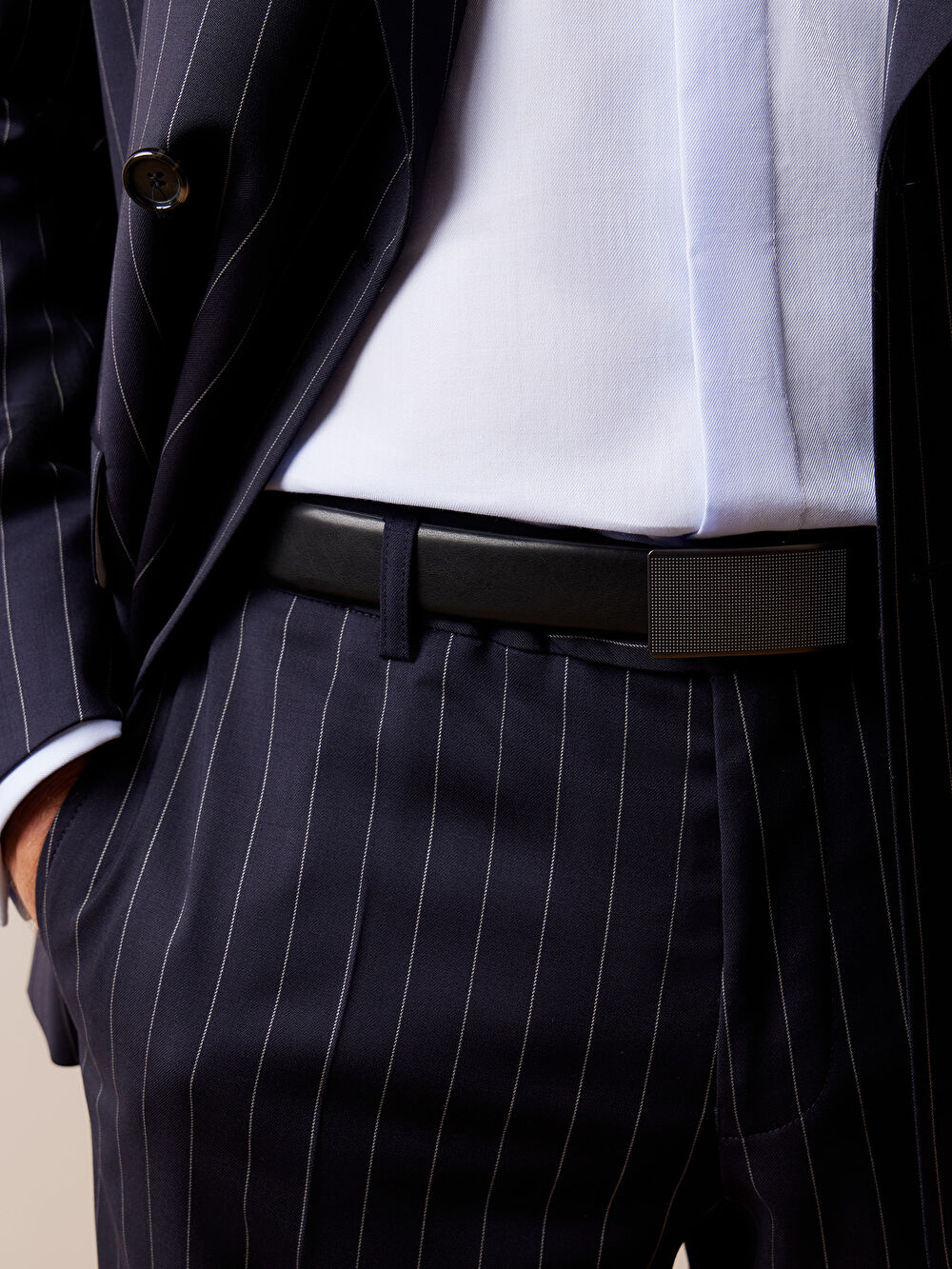 CZARNY PASEK TROBASAN