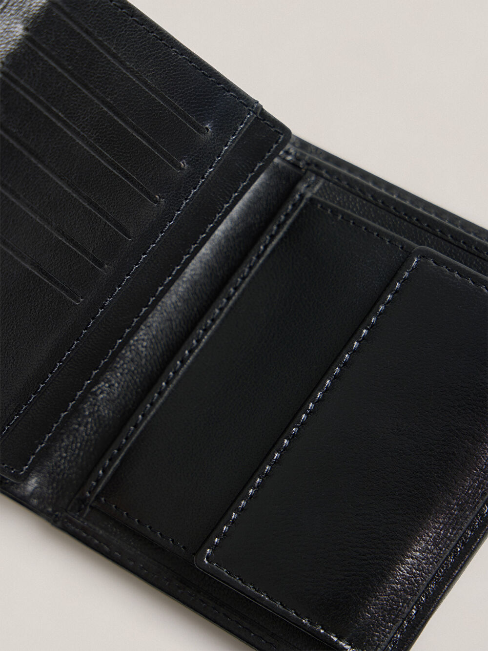 CZARNY PORTFEL BLACON - 2