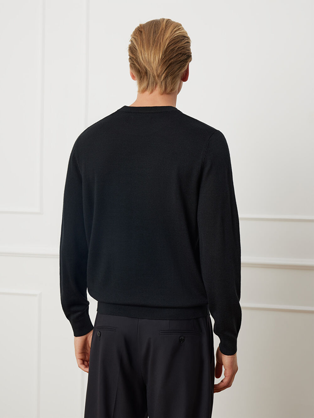 CZARNY SWETER CROXTON - 3