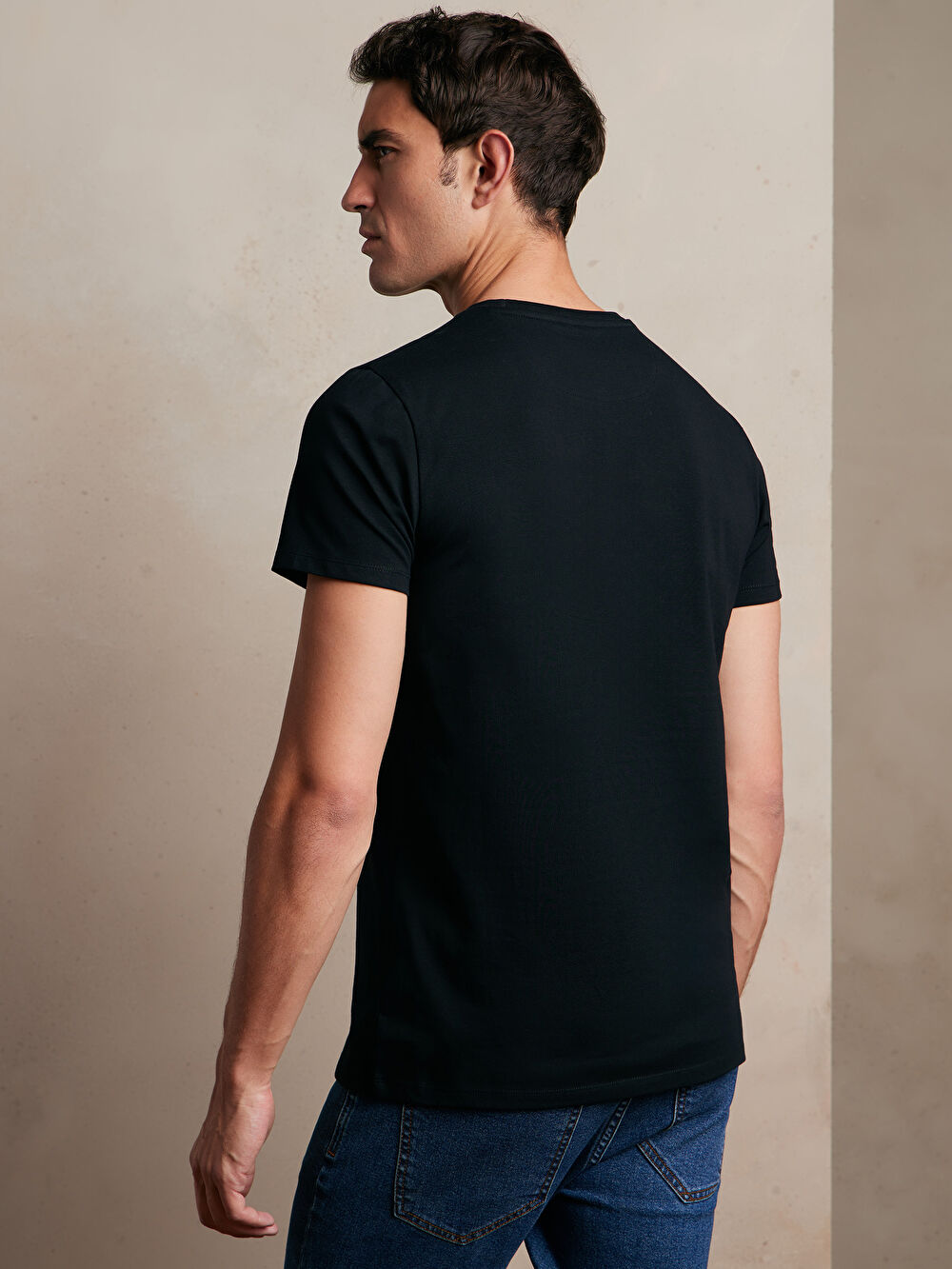 BAWEŁNIANY T-SHIRT HARLOW - 5