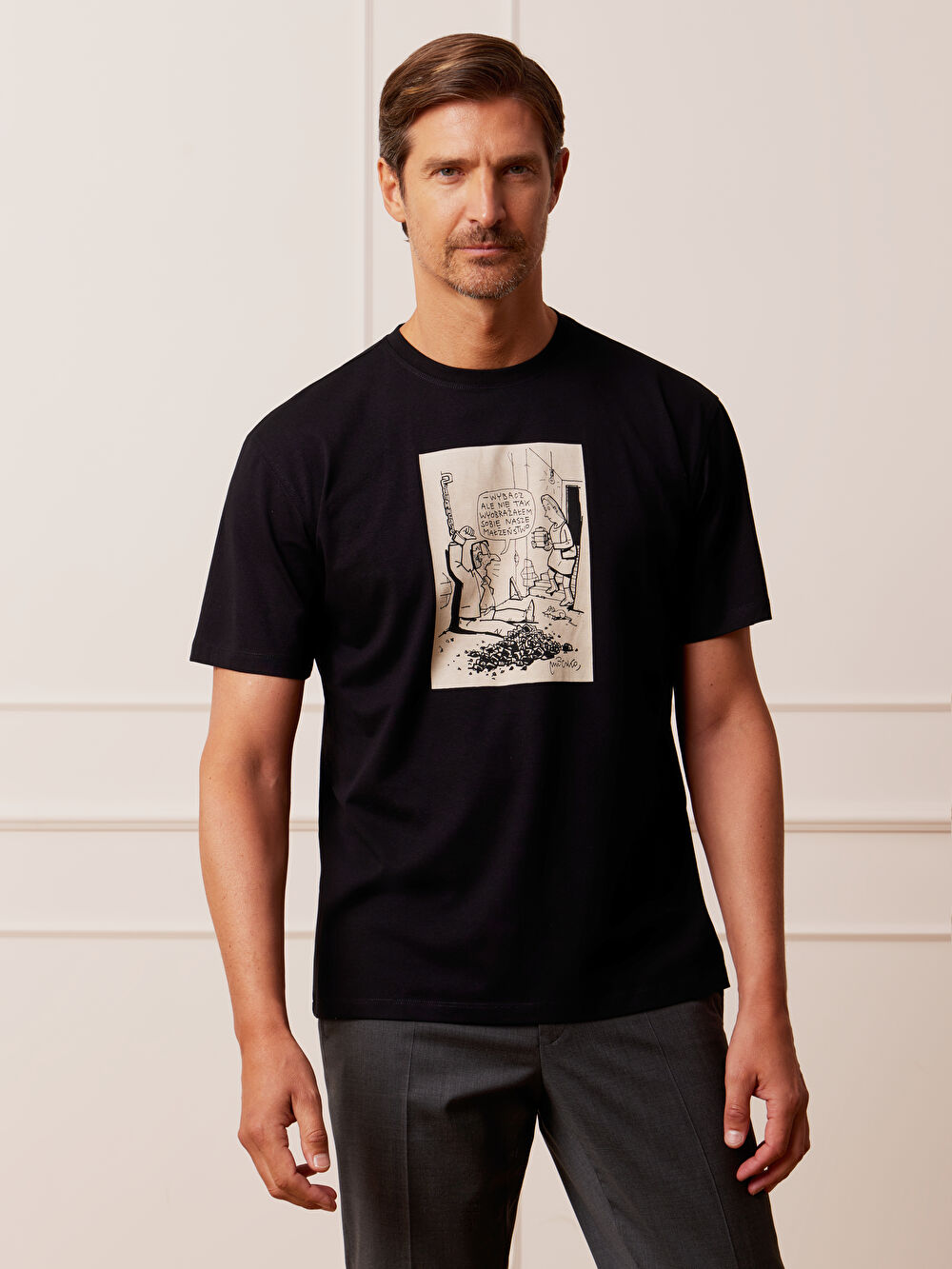 CZARNY T-SHIRT MLECZKO