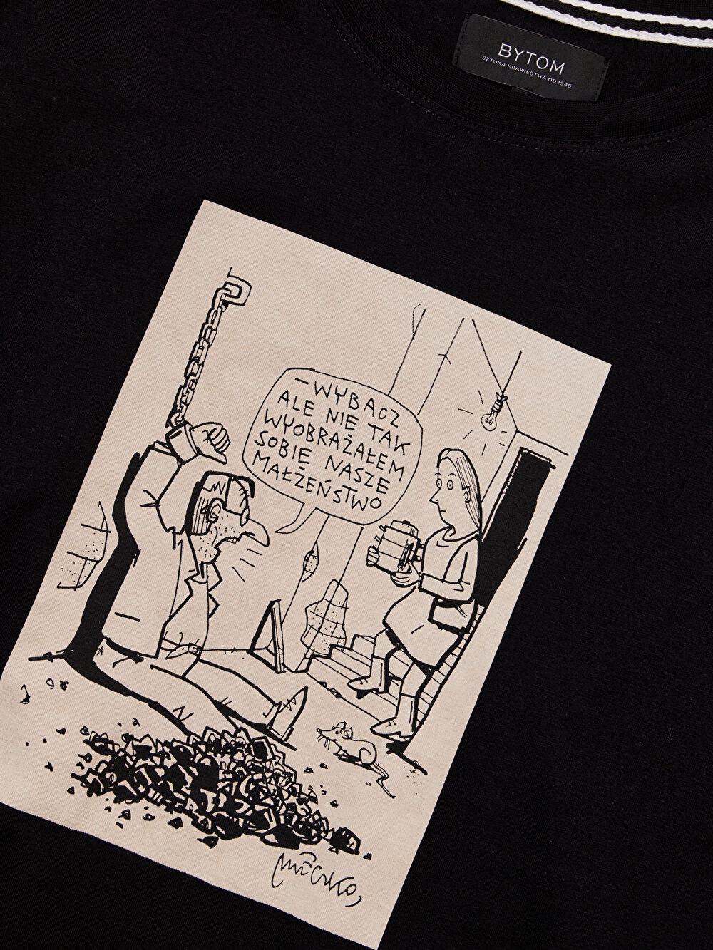 CZARNY T-SHIRT MLECZKO - 3