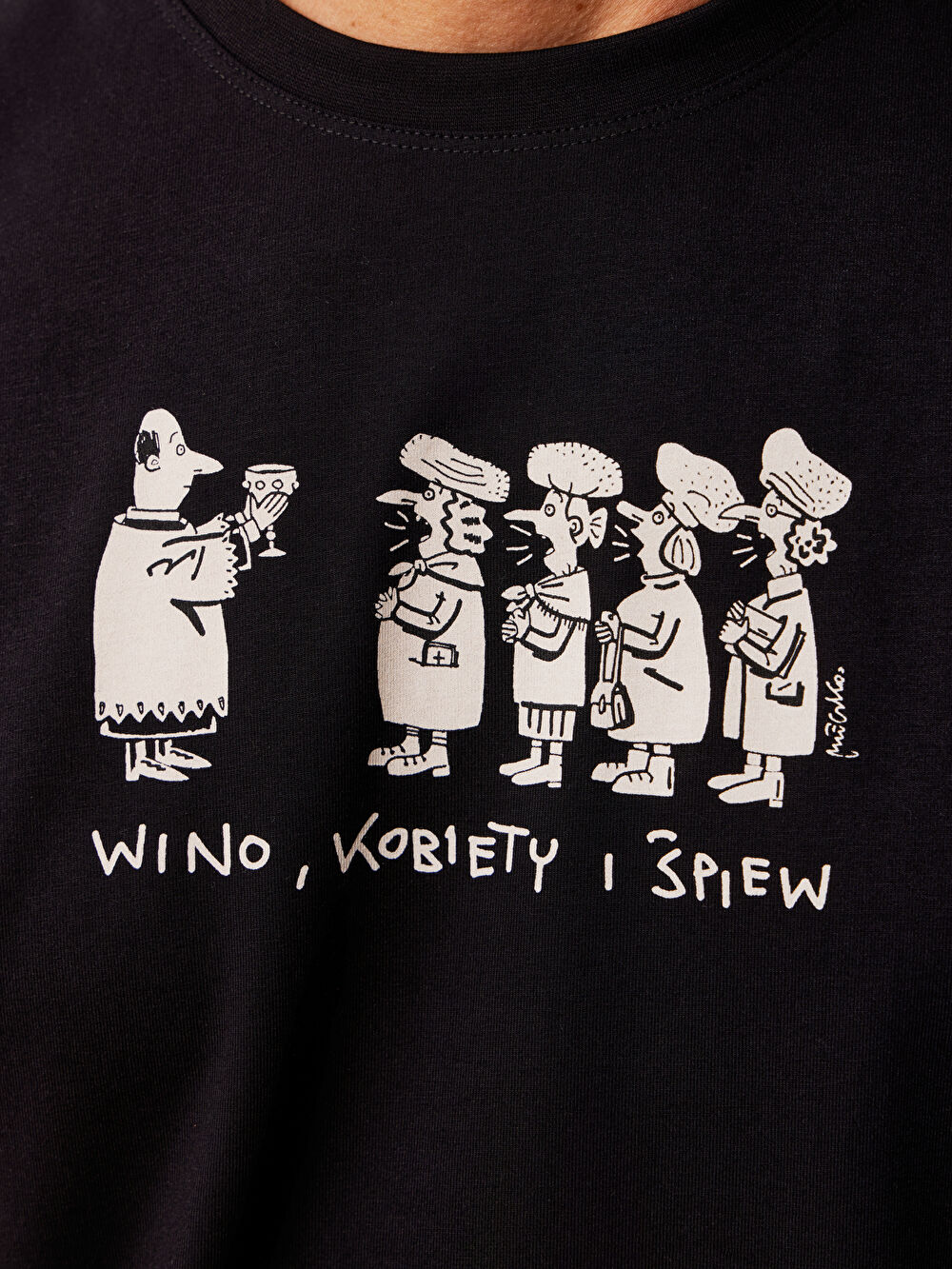 CZARNY T-SHIRT MLECZKO - 3