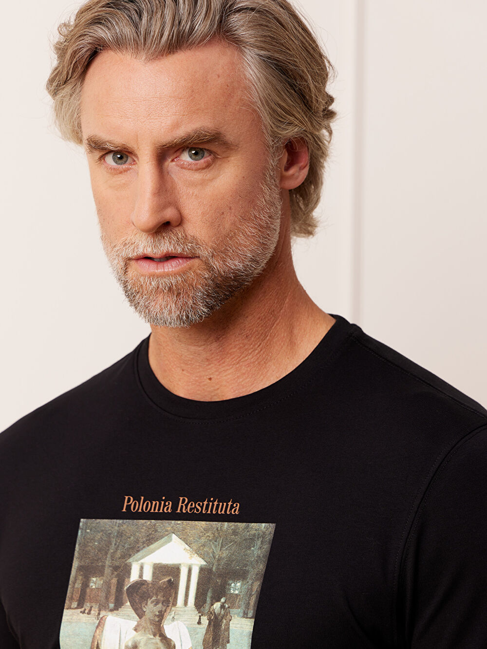 CZARNY T-SHIRT MALCZEWSKI - 4