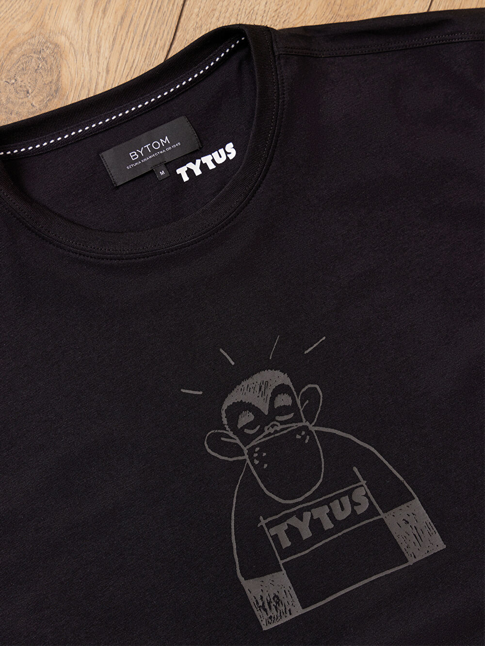 T-SHIRT CZARNY TYTUS, ROMEK I A'TOMEK - 3