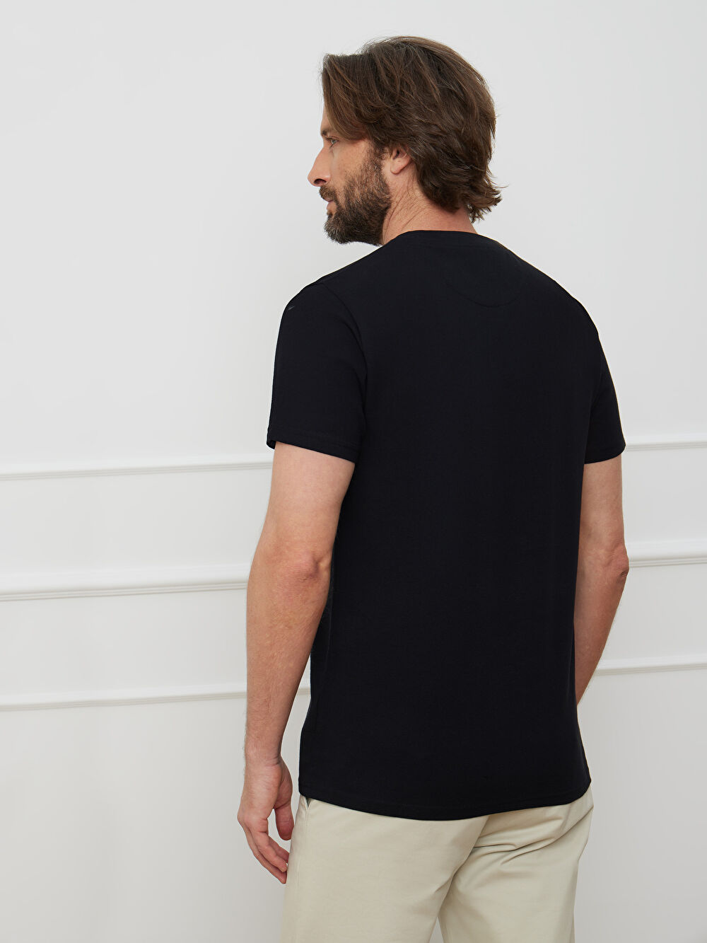 CZARNY T-SHIRT CRISSMOD - 3