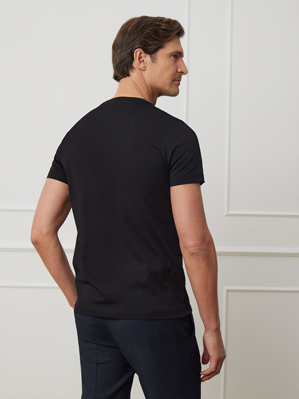 CZARNY T-SHIRT PONATROM - 3