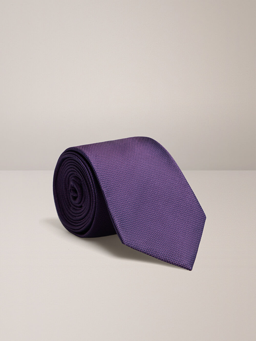 FIOLETOWY KRAWAT - 2