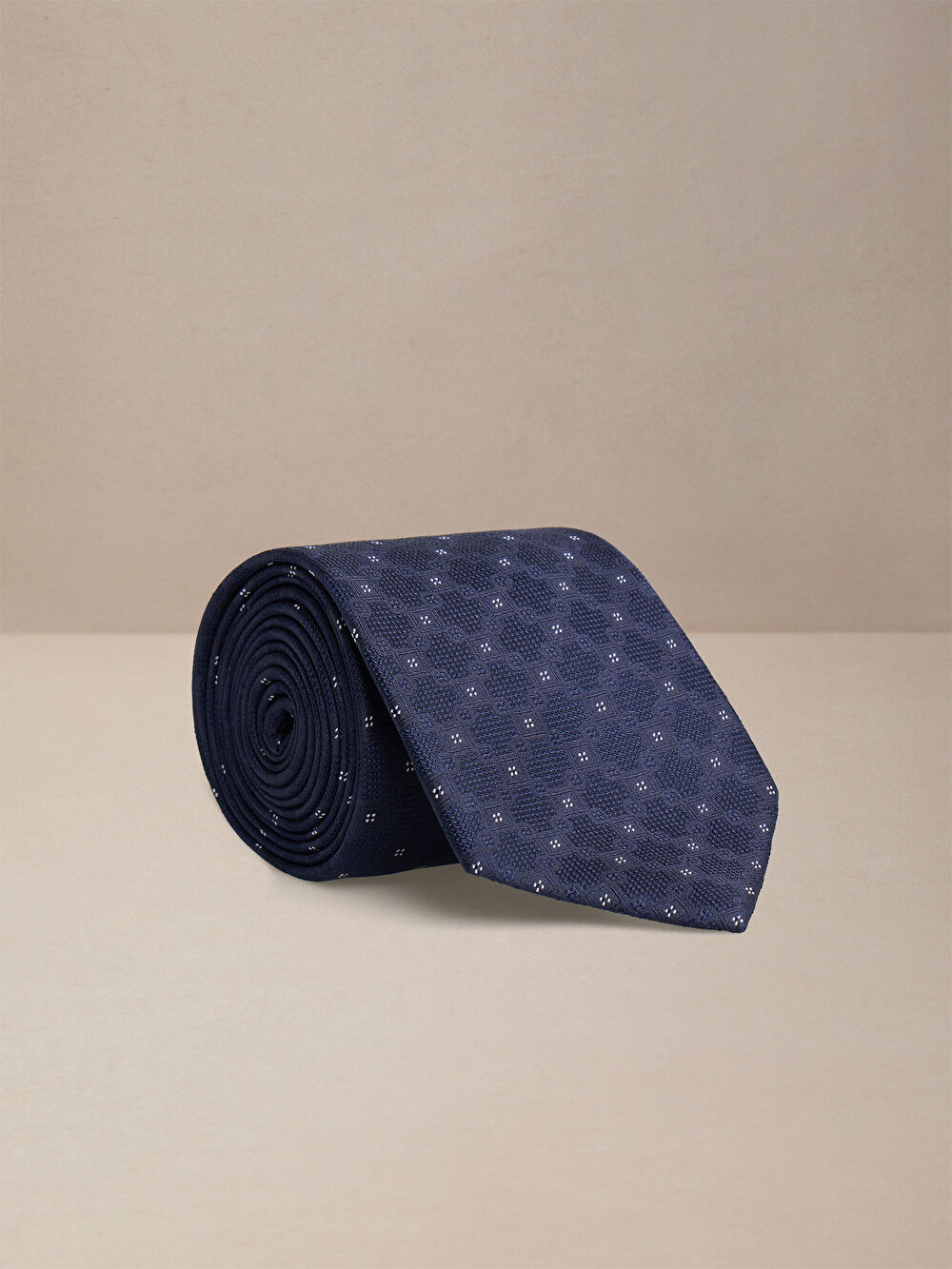 GRANATOWY KRAWAT - 2