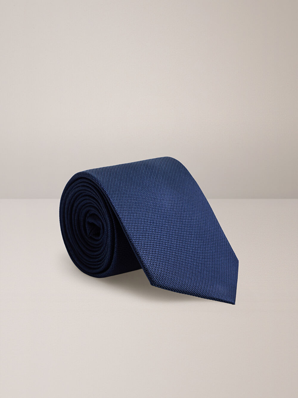 GRANATOWY KRAWAT - 2