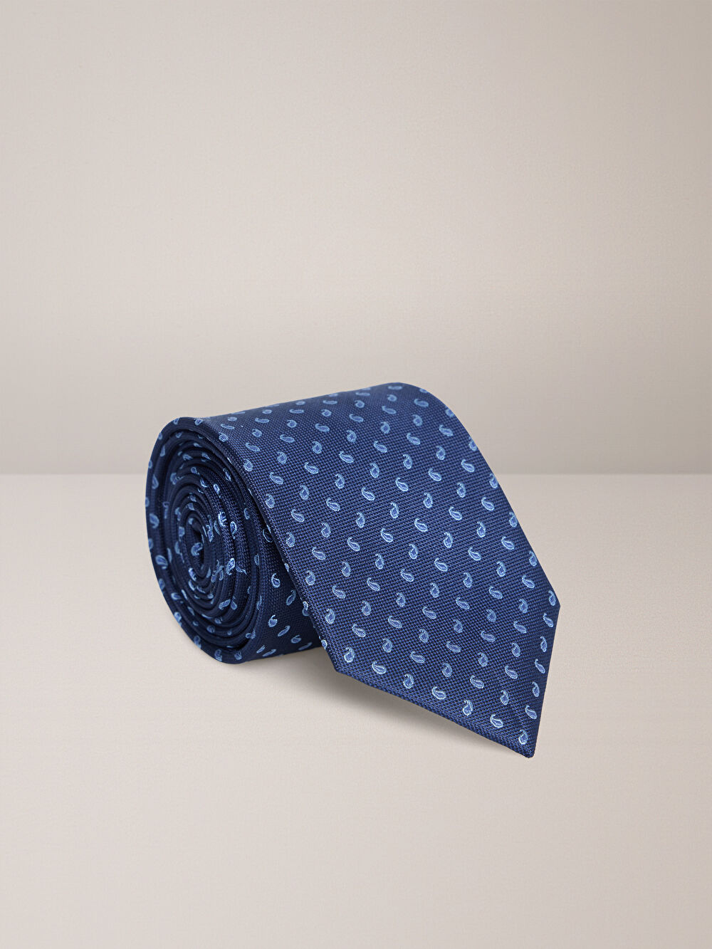 GRANATOWY KRAWAT - 2