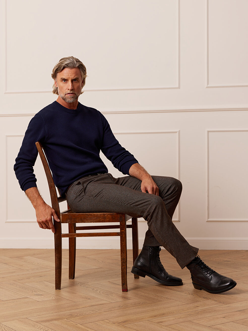 GRANATOWY SWETER BICKNELL - 6
