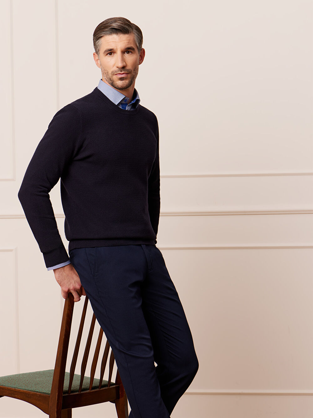 GRANATOWY SWETER VOLENTE