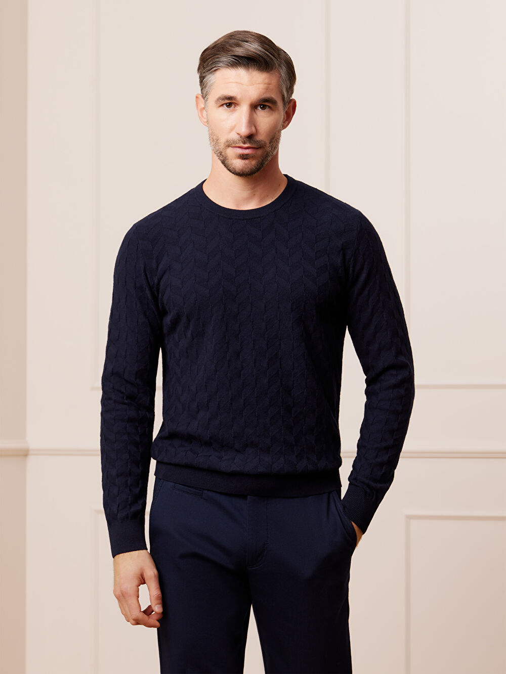 GRANATOWY SWETER JOSHUA - 3