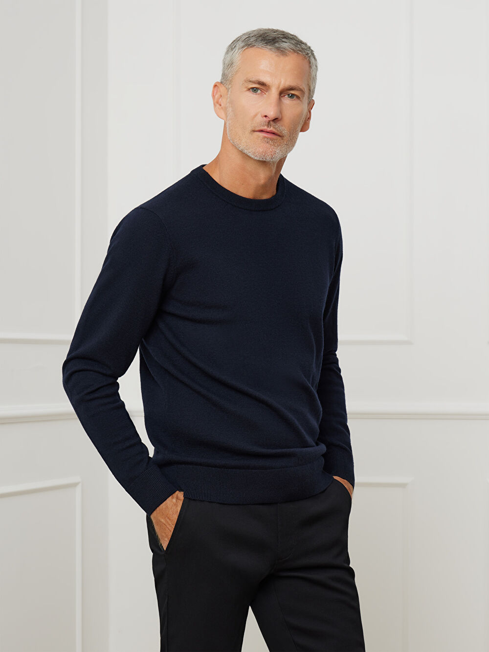 GRANATOWY SWETER LANGLO - 5