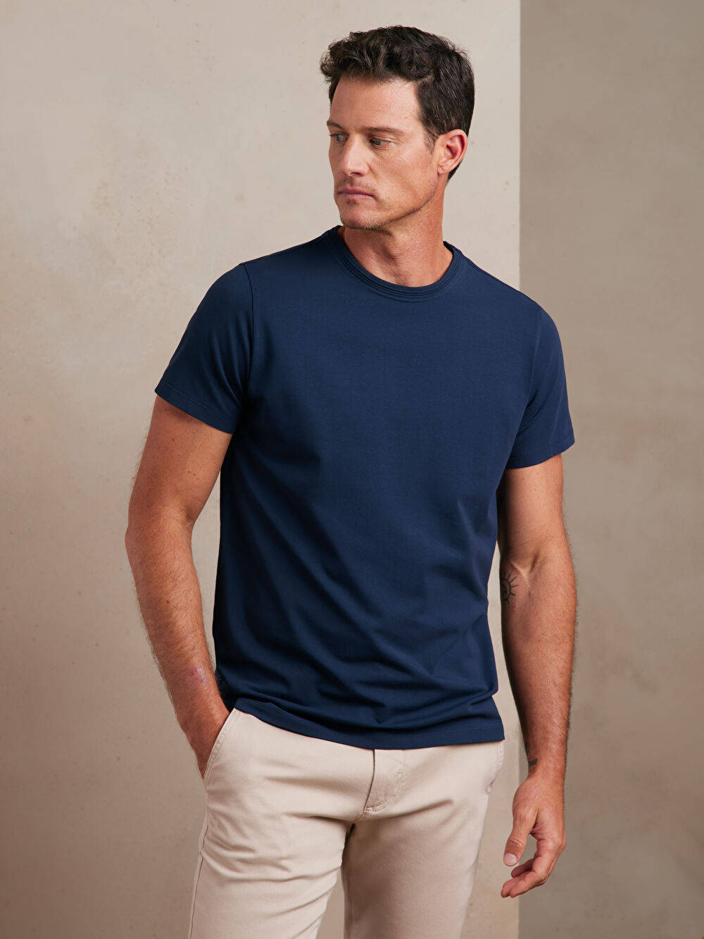 BAWEŁNIANY T-SHIRT ZENNOR