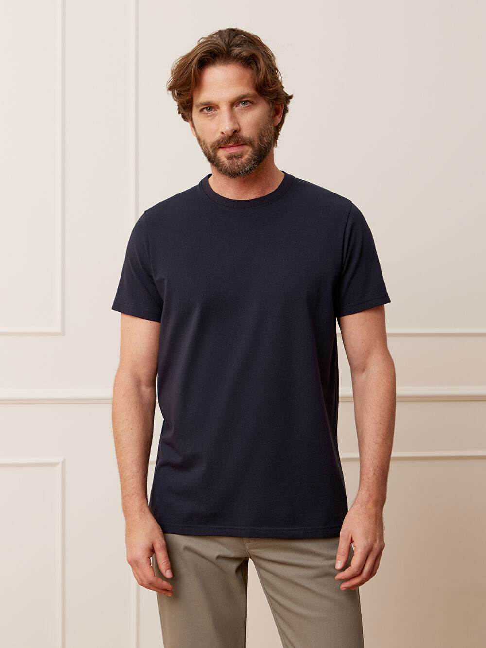 GRANATOWY T-SHIRT BELSAY