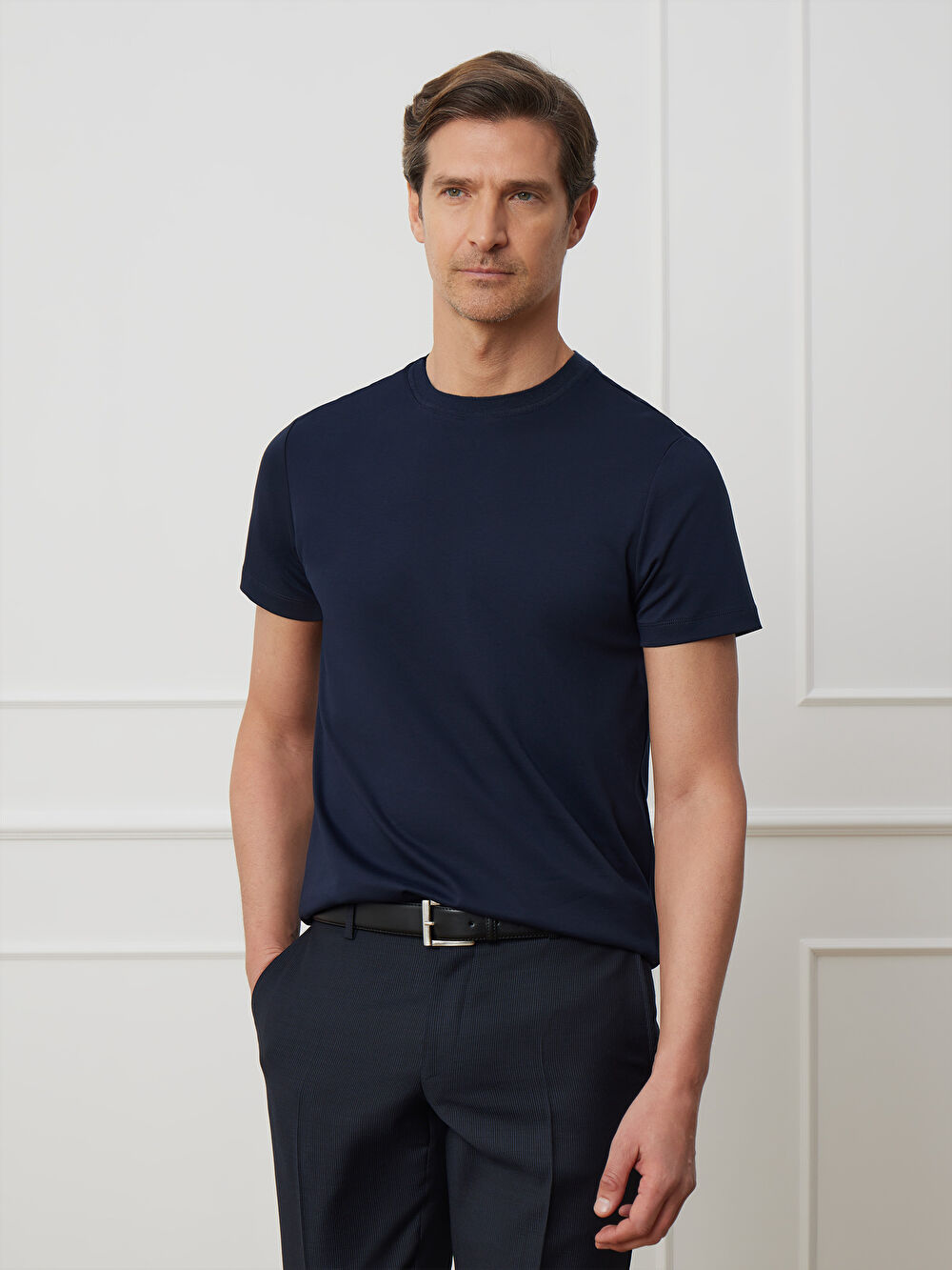 GRANATOWY T-SHIRT PONATROM