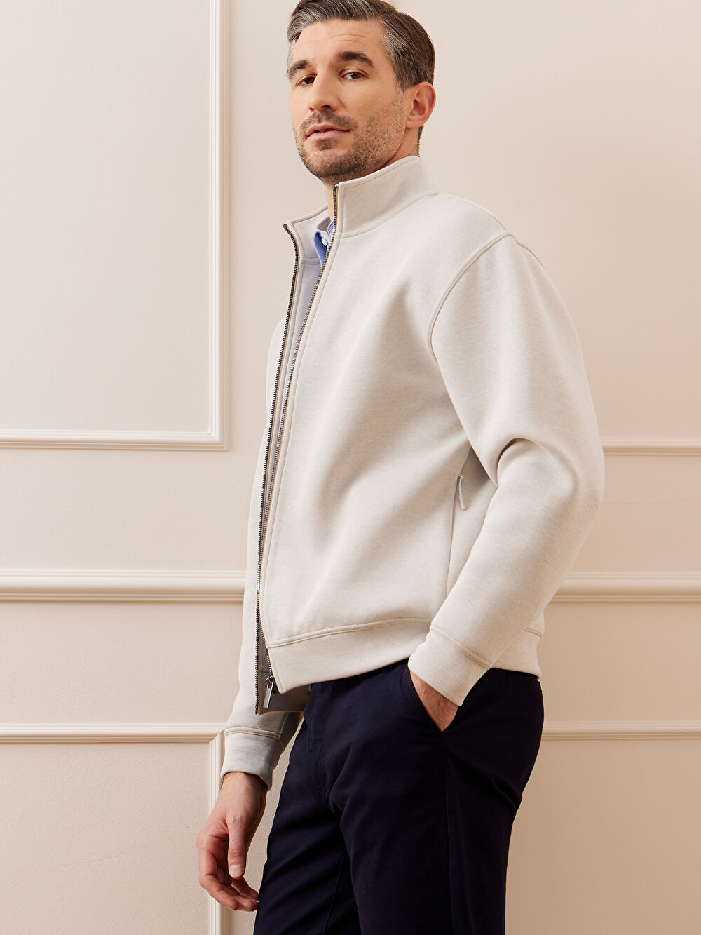 BEŻOWA BLUZA WINASTION - 8