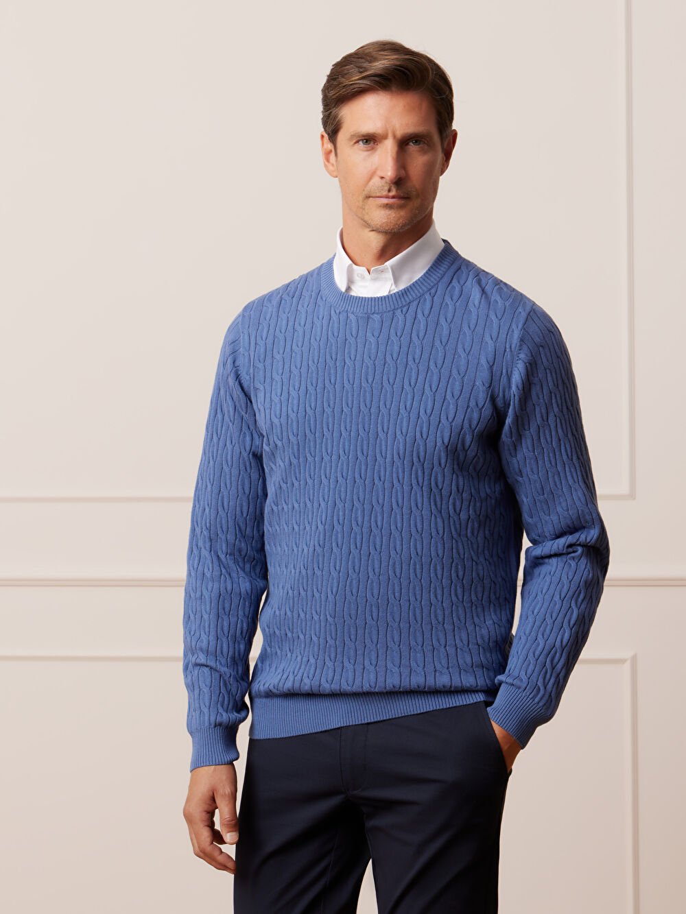 NIEBIESKI SWETER BRATOFT