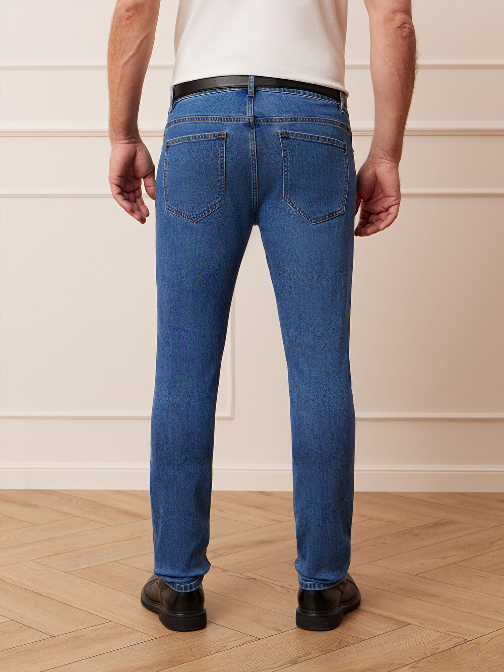 NIEBIESKIE JEANSY KARMAS - 6