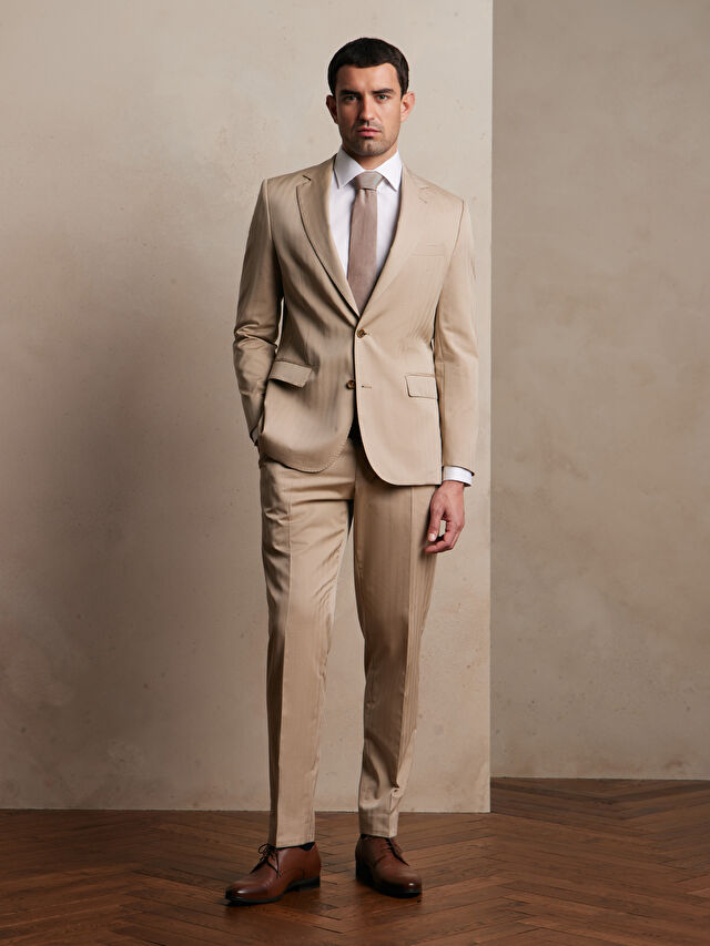 BEŻOWY GARNITUR