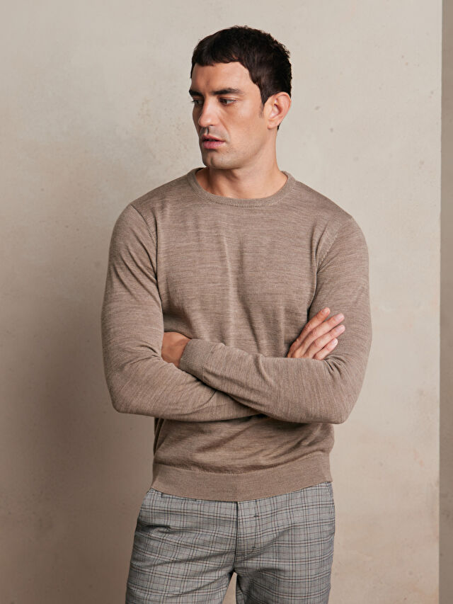 SWETER BYWELL Z WEŁNY MERINO