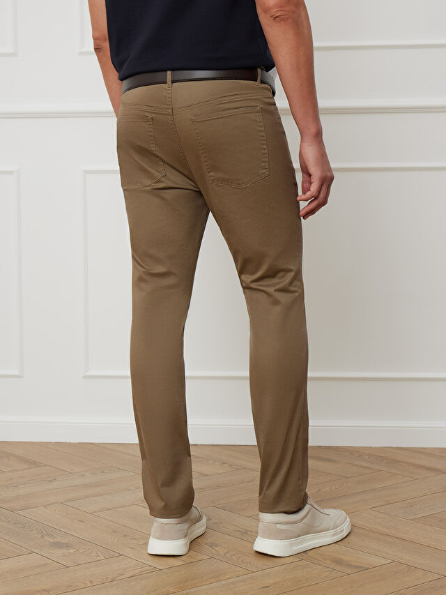 BRĄZOWE SPODNIE DOSTON