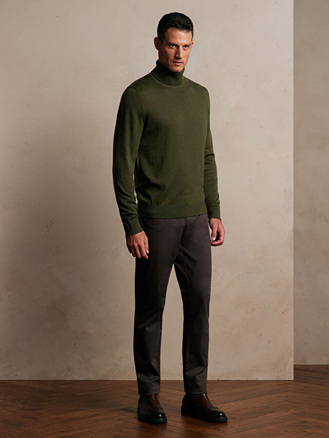 BRĄZOWE SPODNIE DERR