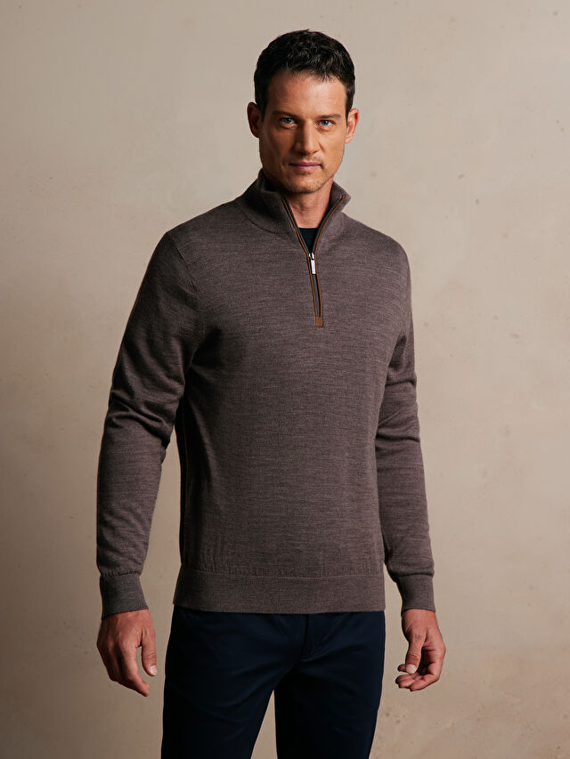 BRĄZOWY SWETER TONOPAH