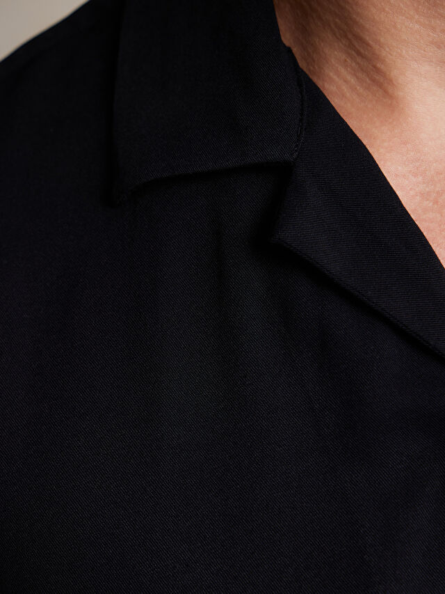 CZARNA KOSZULA KRÓTKI RĘKAW