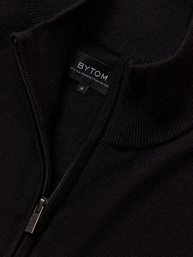 CZARNY KARDIGAN CARROG