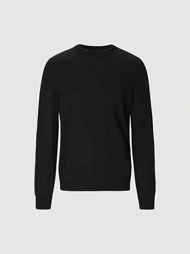 CZARNY SWETER CROXTON